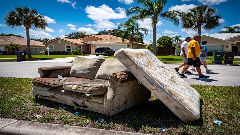 Furniture Removal in Haines City and Central Florida